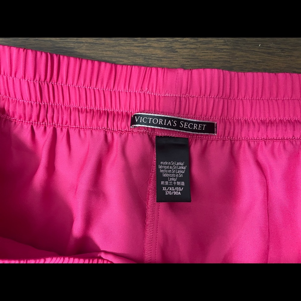 Victoria’s Secret XLarge satin hot pink shorts
